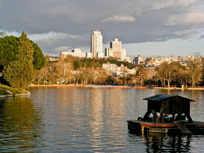 Casa de campo lago y vista